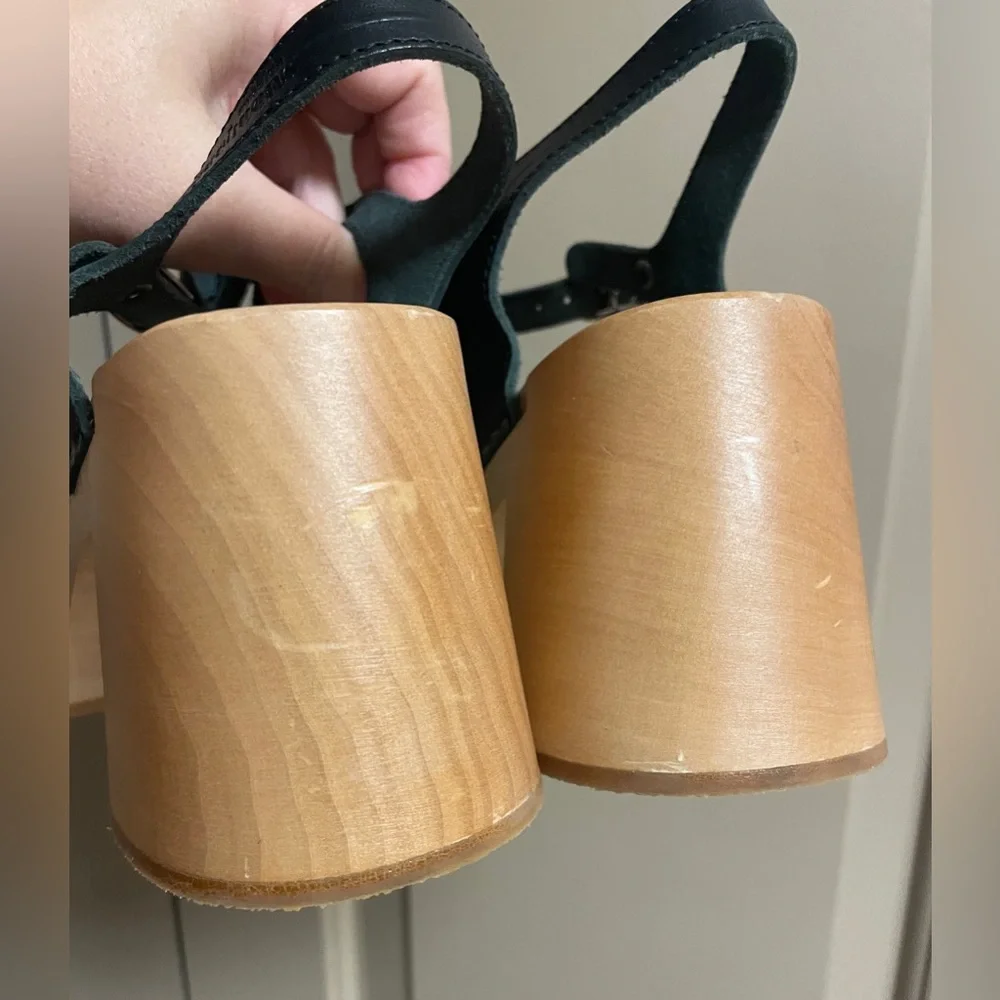 Swedish Hasbeens Clog Sandals - Picture 11 of 13